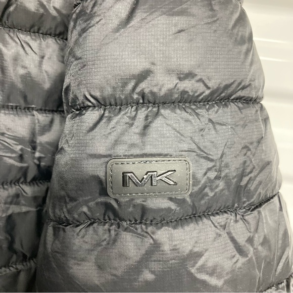 Michael Kors Men's Quilted Black Puffer Jacket - Picture 10 of 16